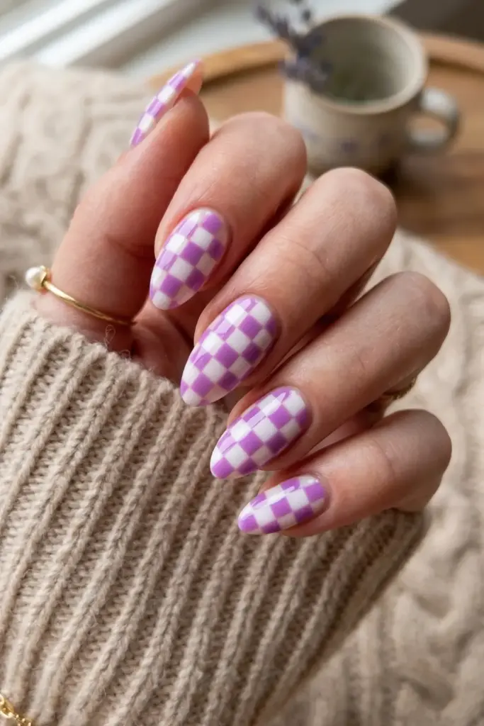 Lilac Checkerboard Tips