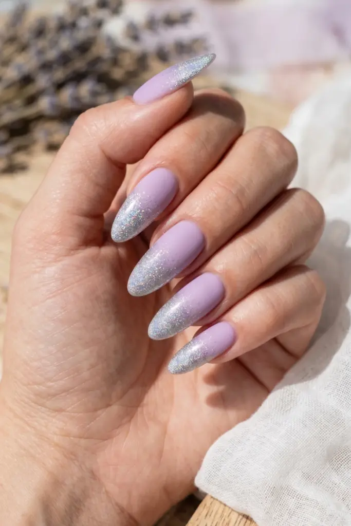 lilac-glitter-dip-acrylic-ombre-summer-nails
