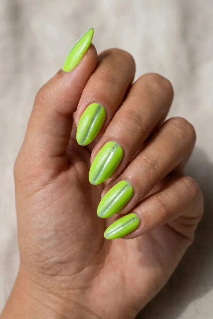lime-green-pop-zesty-cat-eye-streak