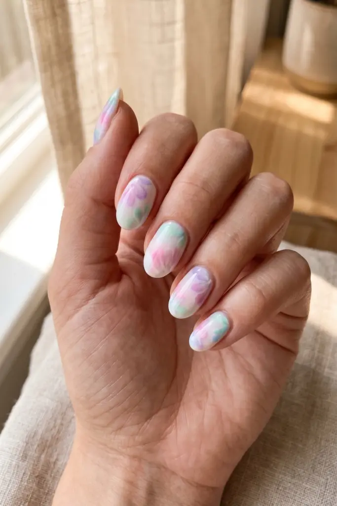 pastel-tie-dye-blooms-simple-blooming-gel-summer-nails