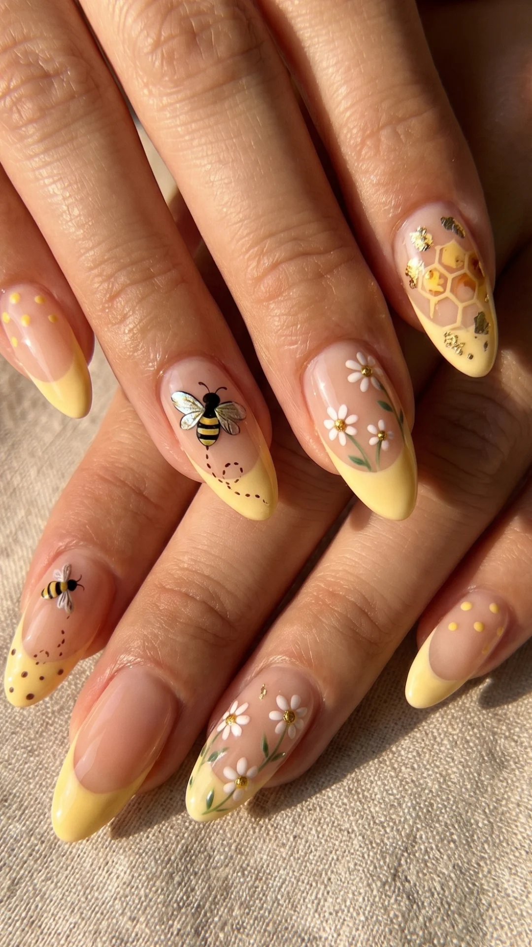 Simple 2026 Summer Nails Trends & Chic Designs