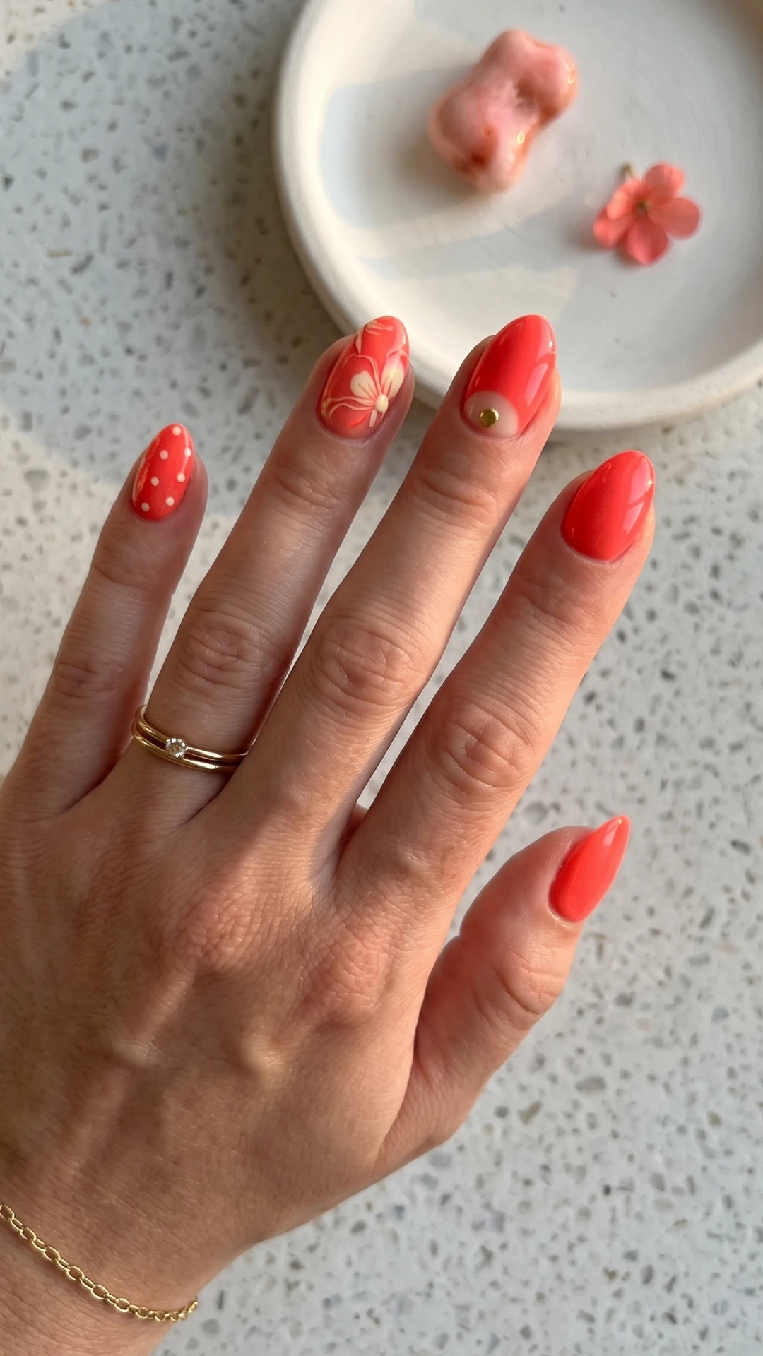 Simple Coral Summer Nail Design Ideas for a Fresh Look