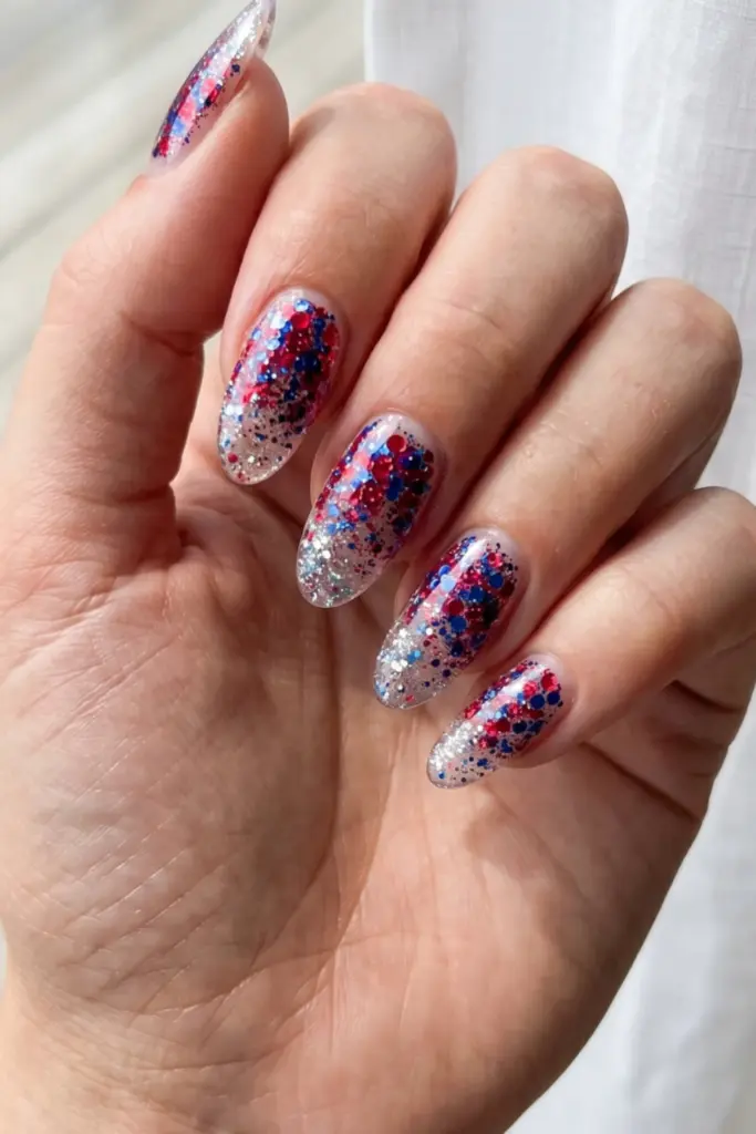 sparkly-glitter-gradient-fourth-july-summer-nail-colors-design-ideas