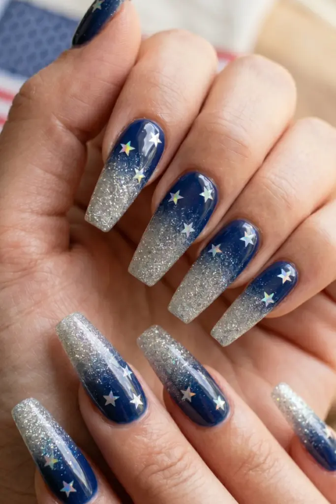 star-spangled-glitter-fade-fourth-july-acrylic-nails-luxury
